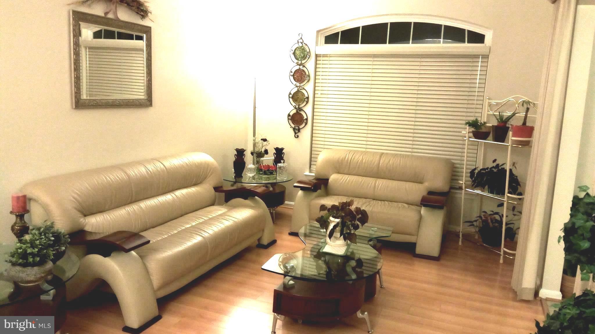 OAK CREST - Residential