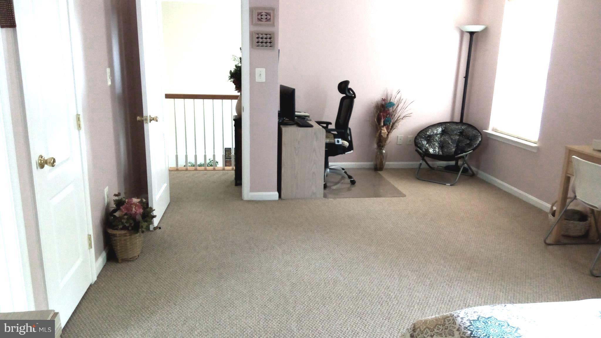 OAK CREST - Residential