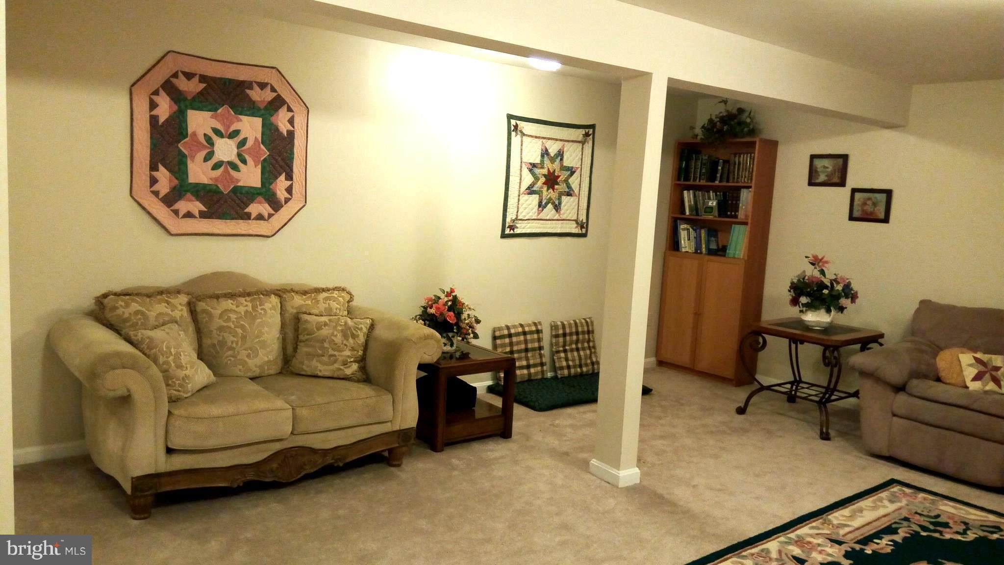 OAK CREST - Residential