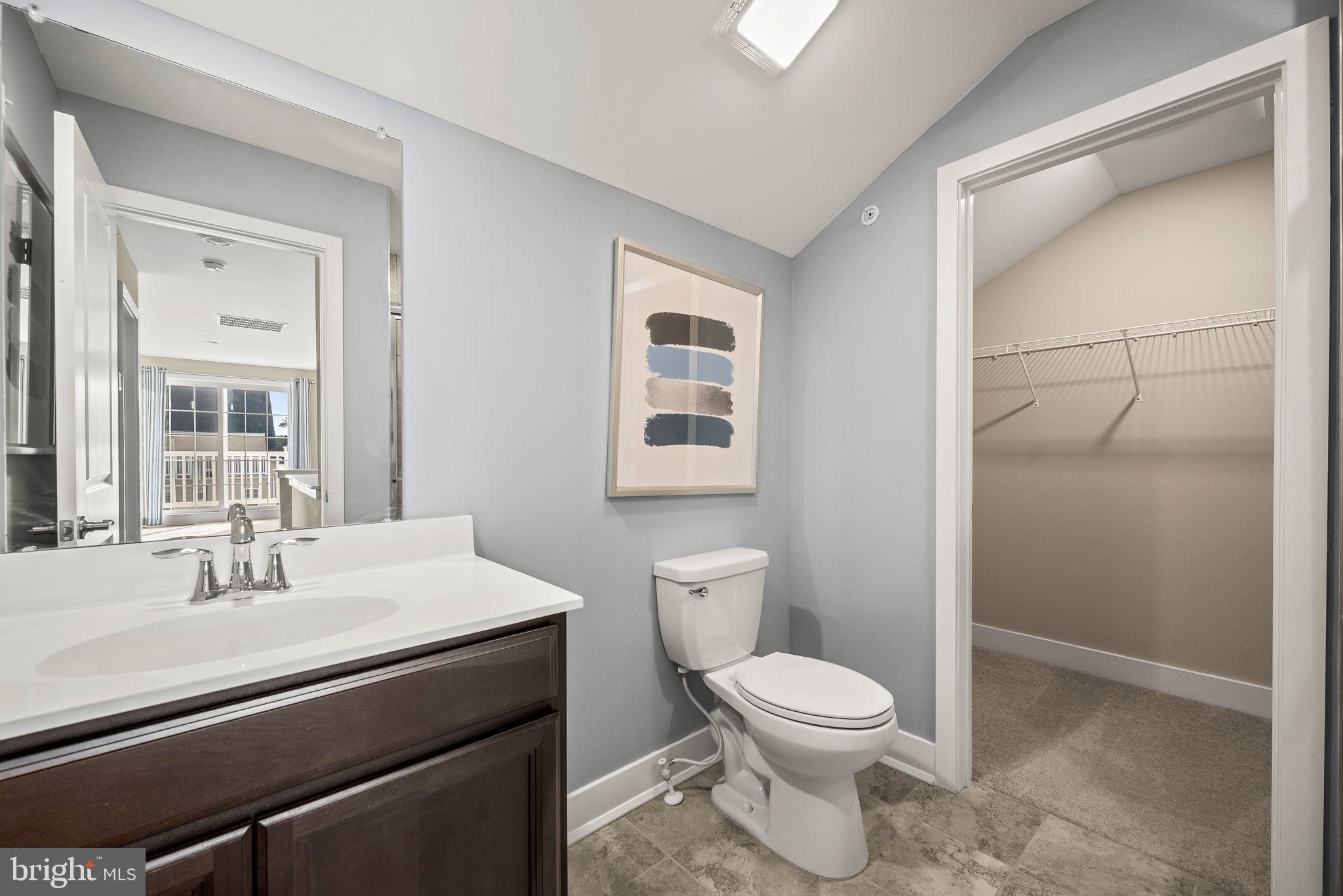 WATERSIDE - Residential