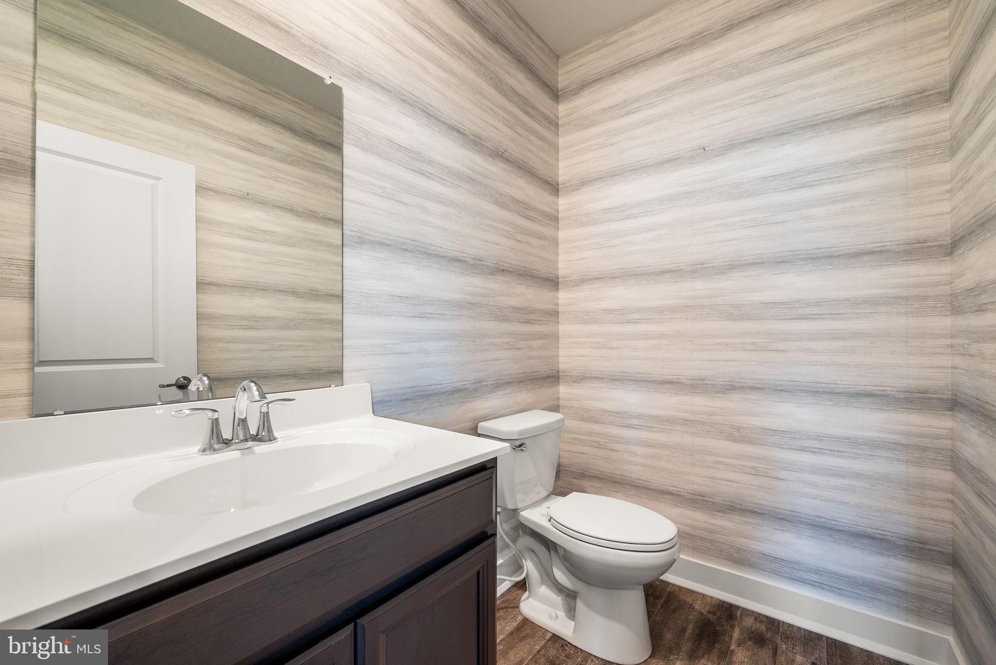 WATERSIDE - Residential