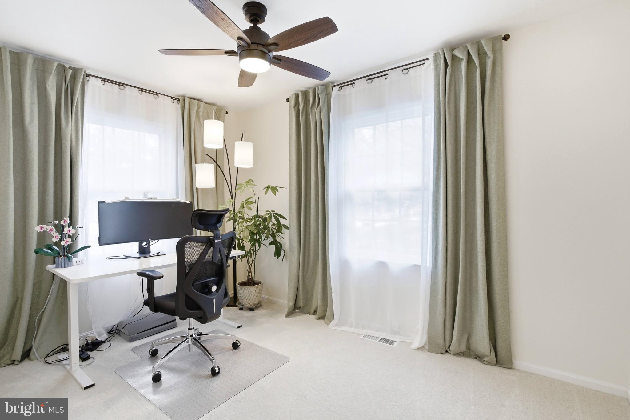 COMSTOCK - Residential