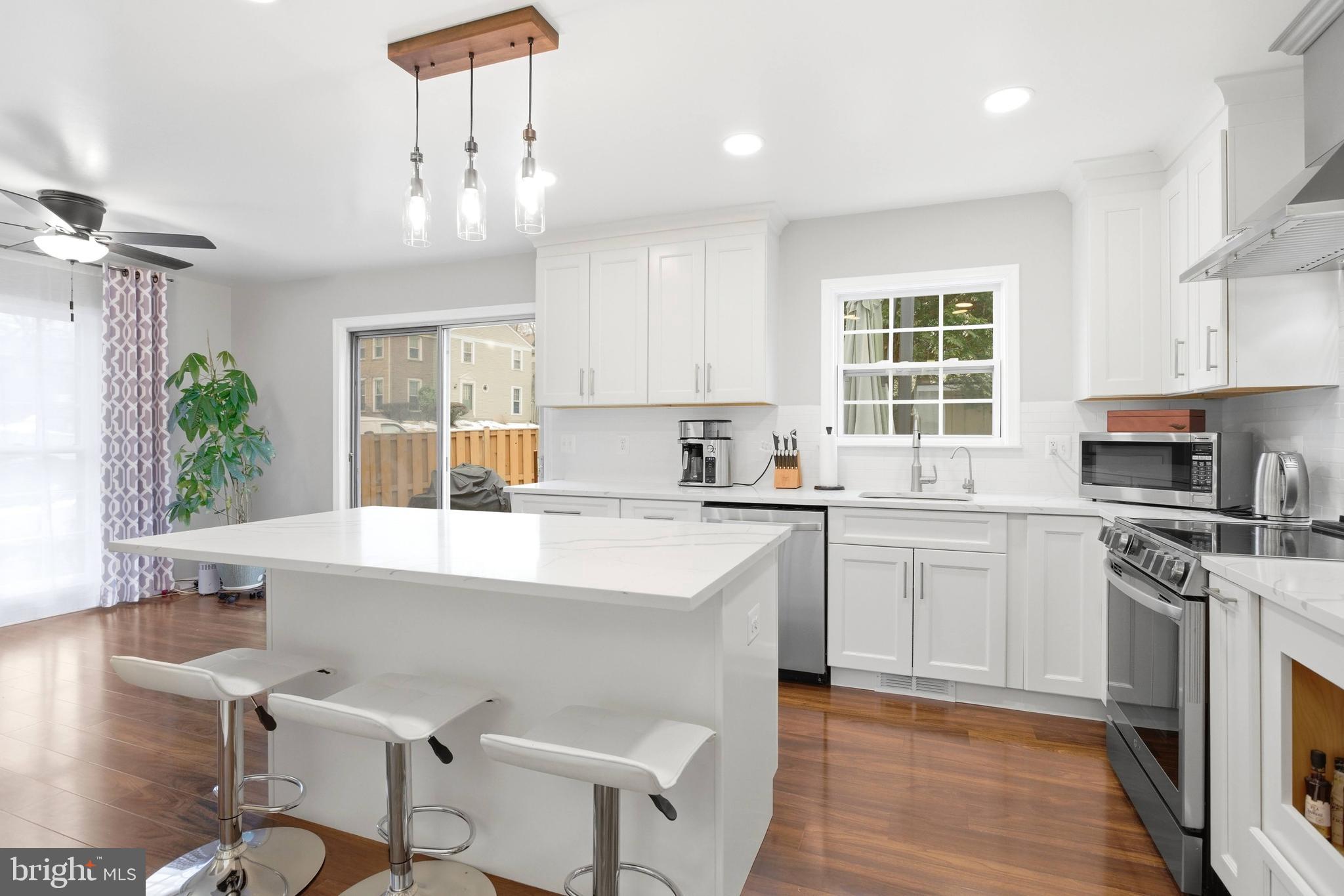 COMSTOCK - Residential