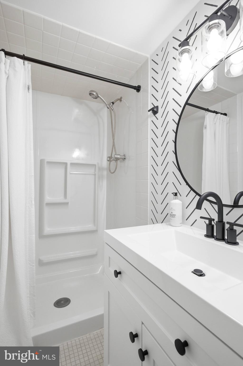 COMSTOCK - Residential