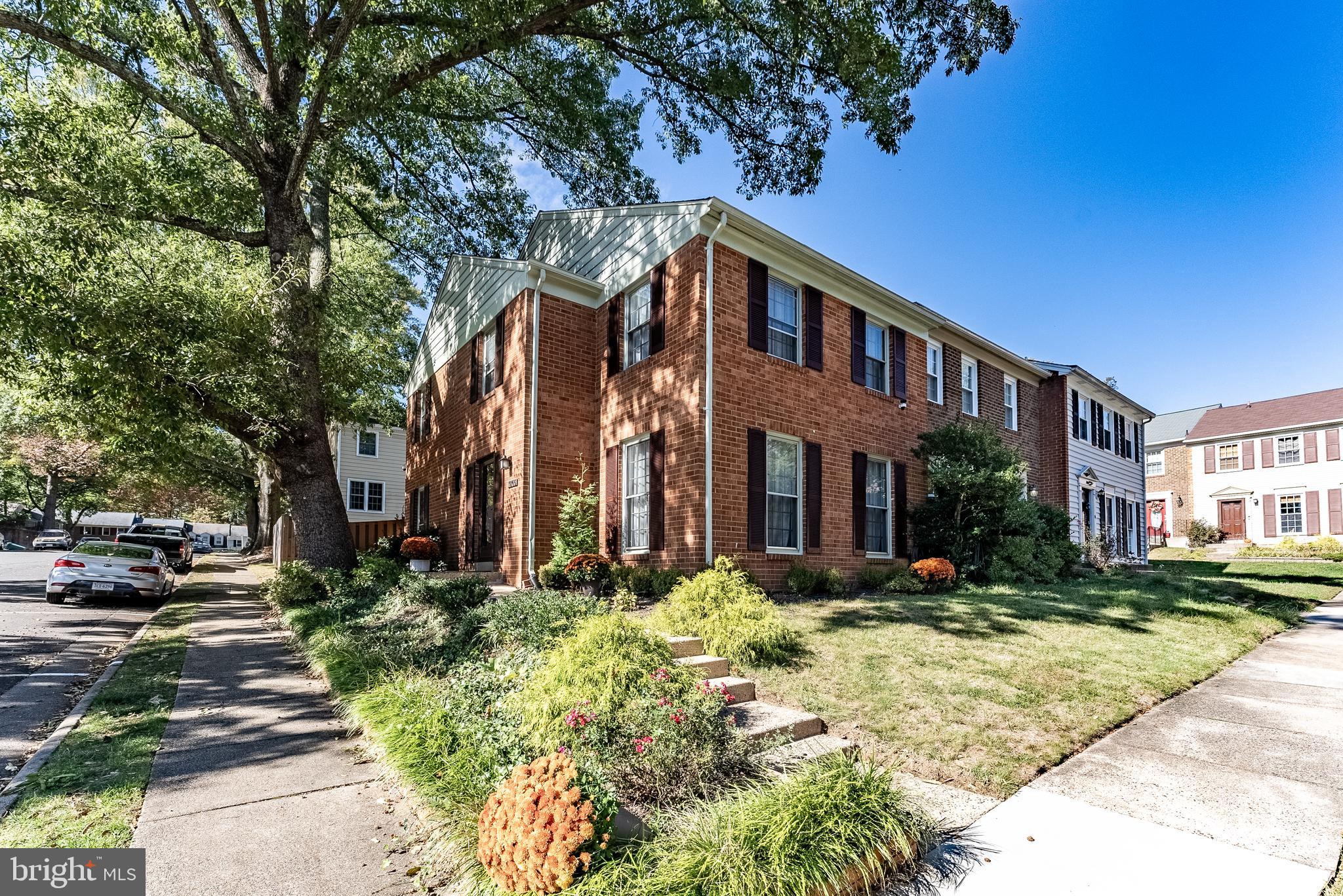 COMSTOCK - Residential