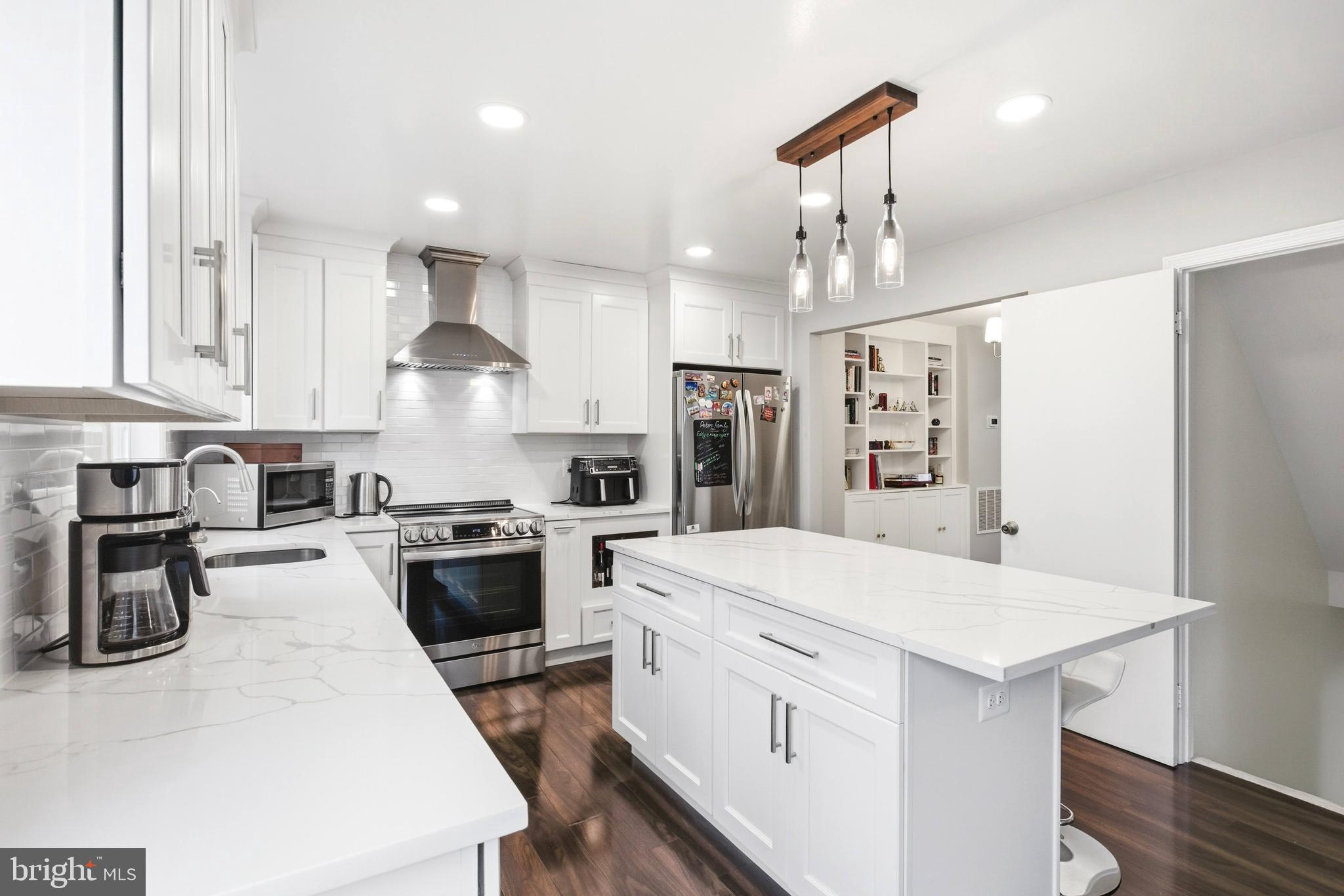 COMSTOCK - Residential