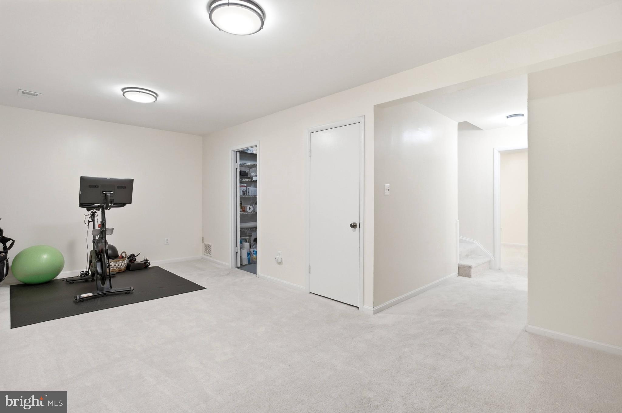 COMSTOCK - Residential