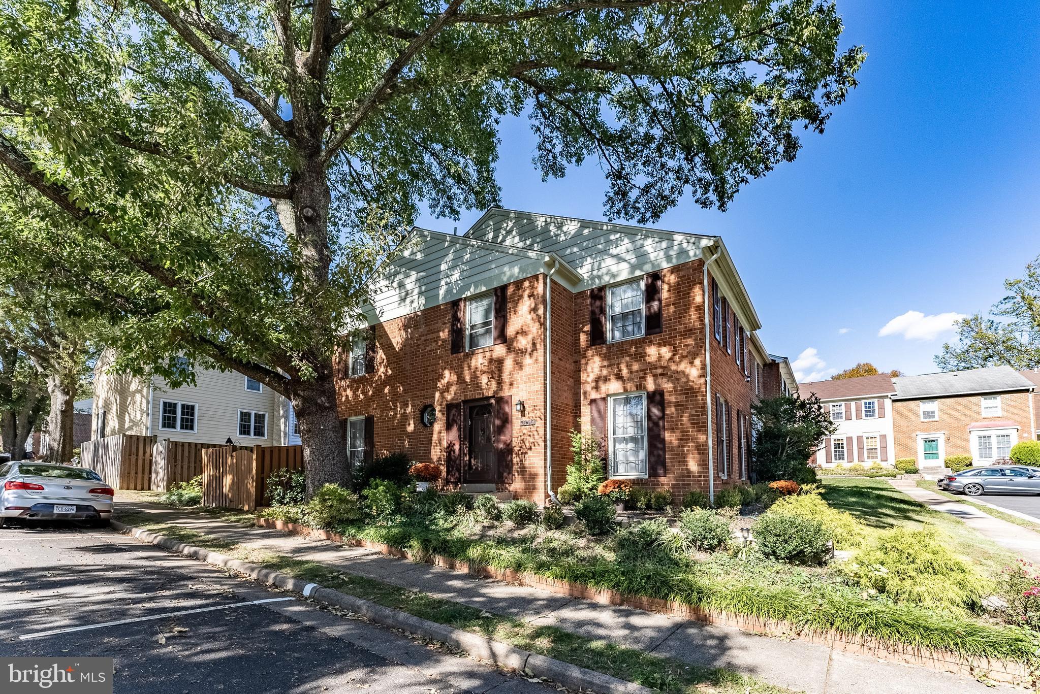 COMSTOCK - Residential