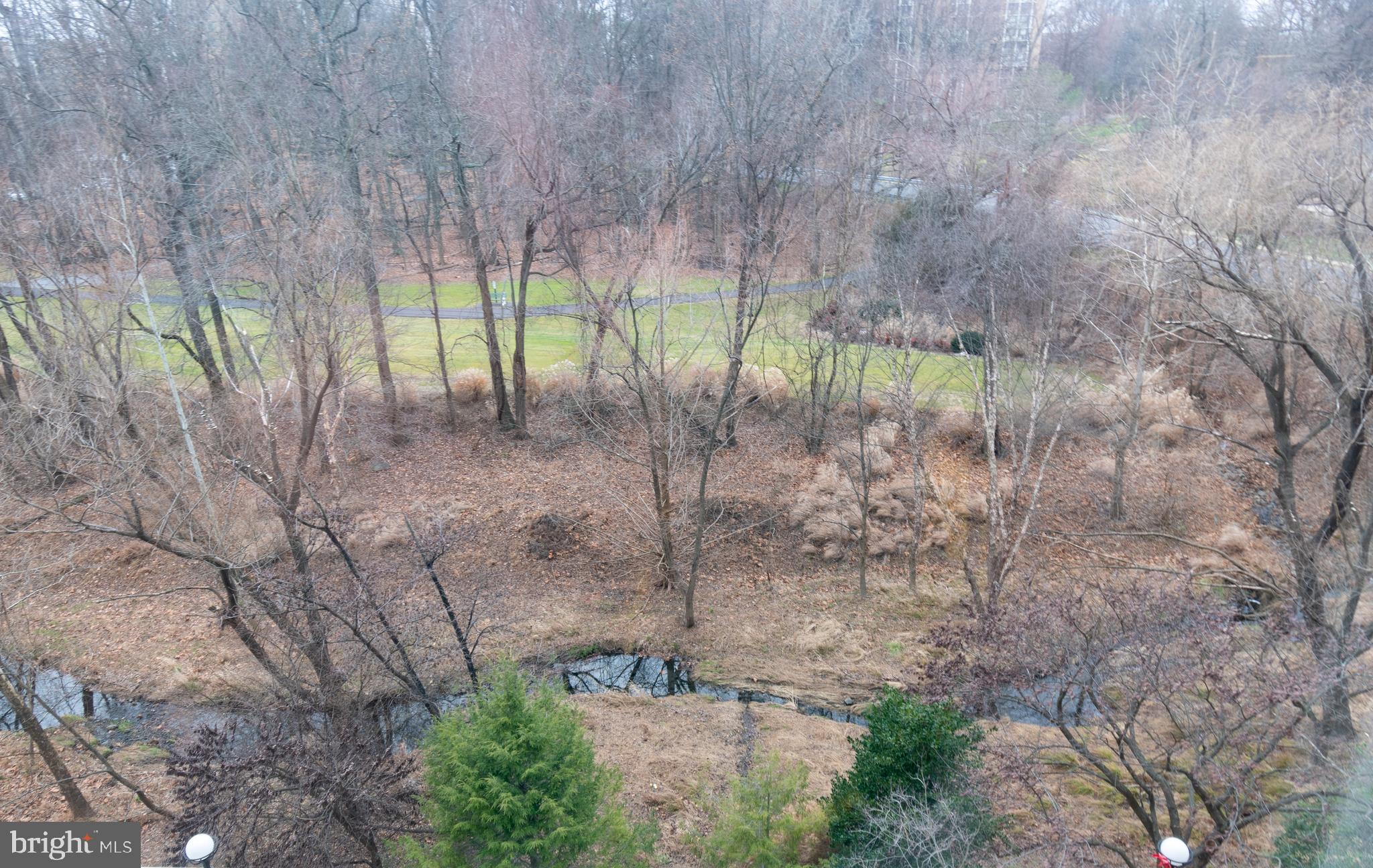 VANTAGE POINT WEST AT LW - Residential