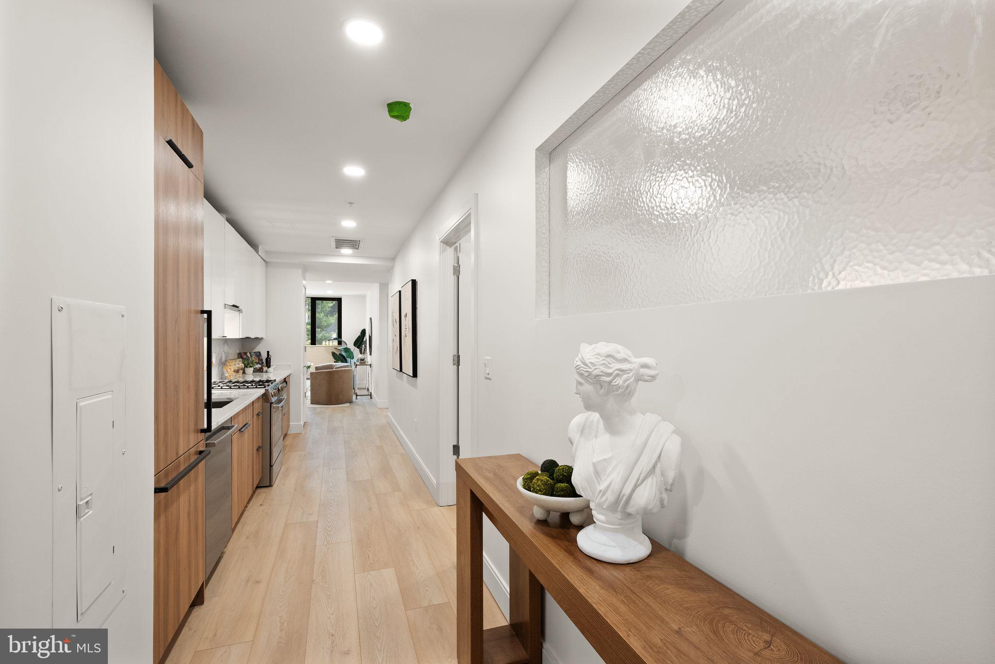 4111 CONNECTICUT AVENUE NW 103