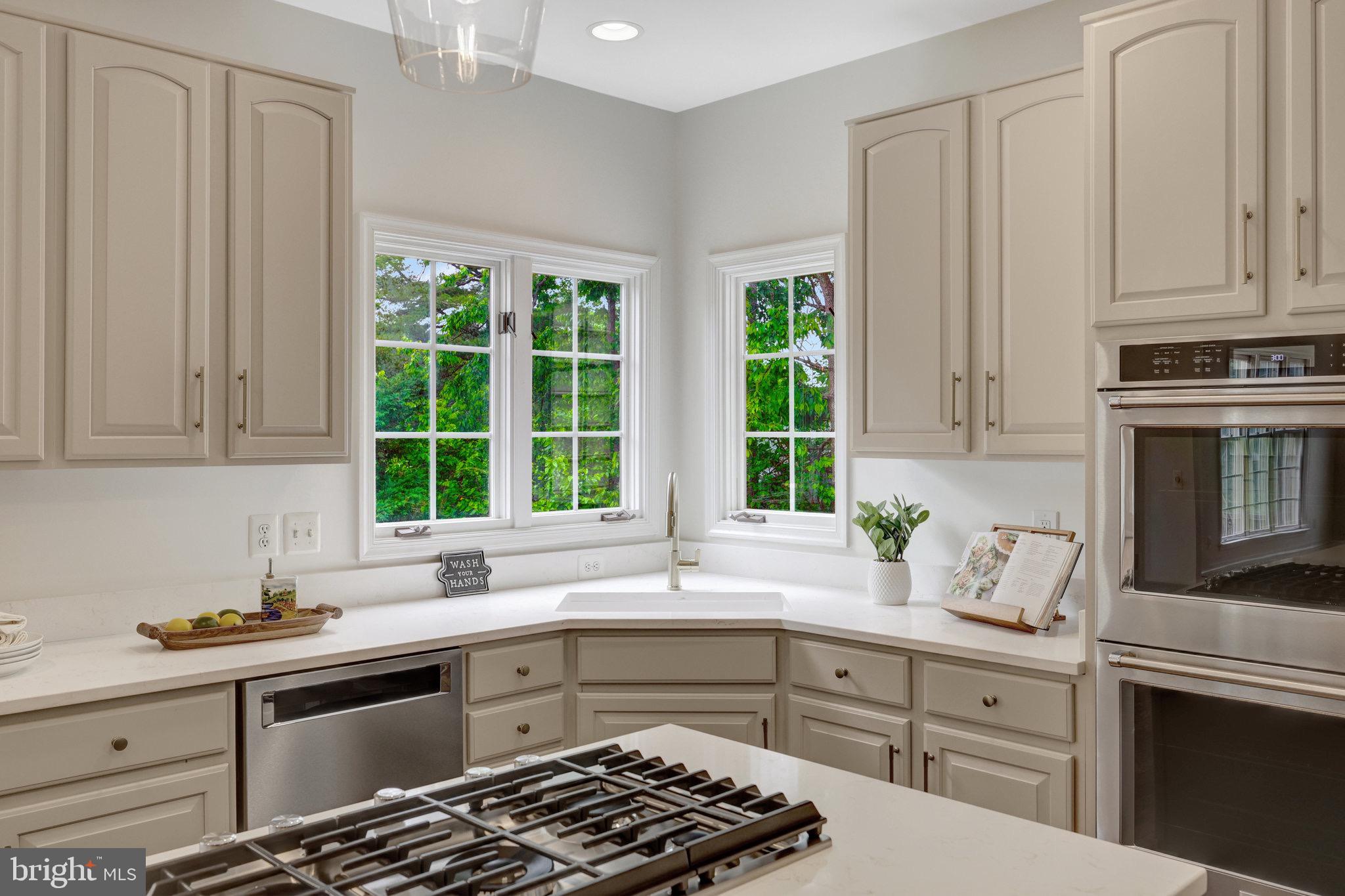 MARSHALL ESTATES - Residential