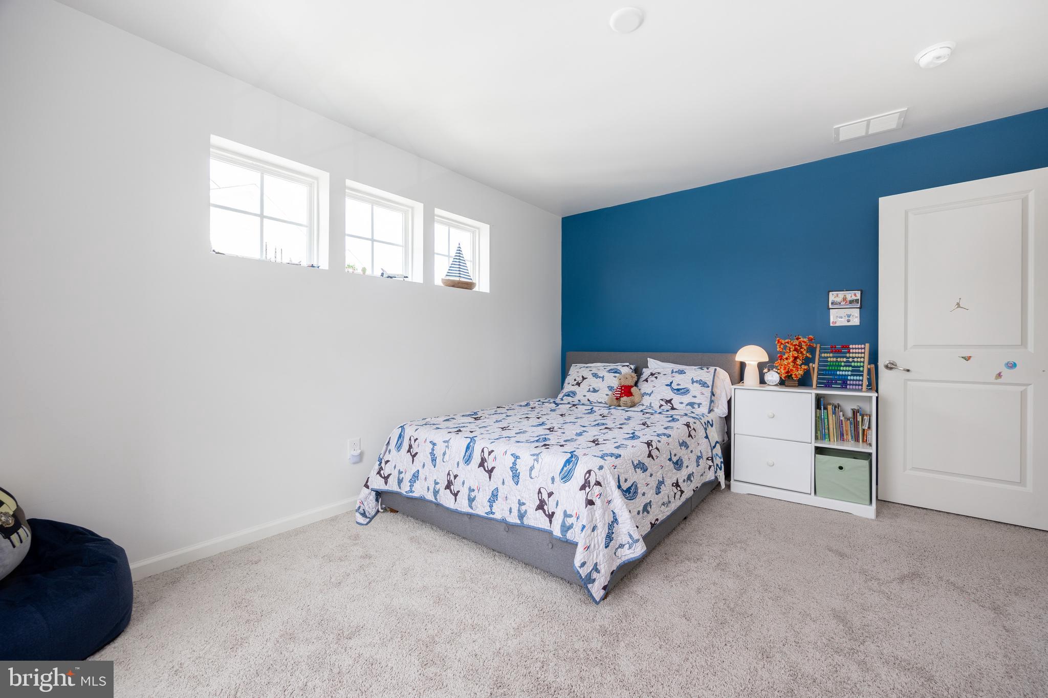 WATERLOO RESERVE - Residential