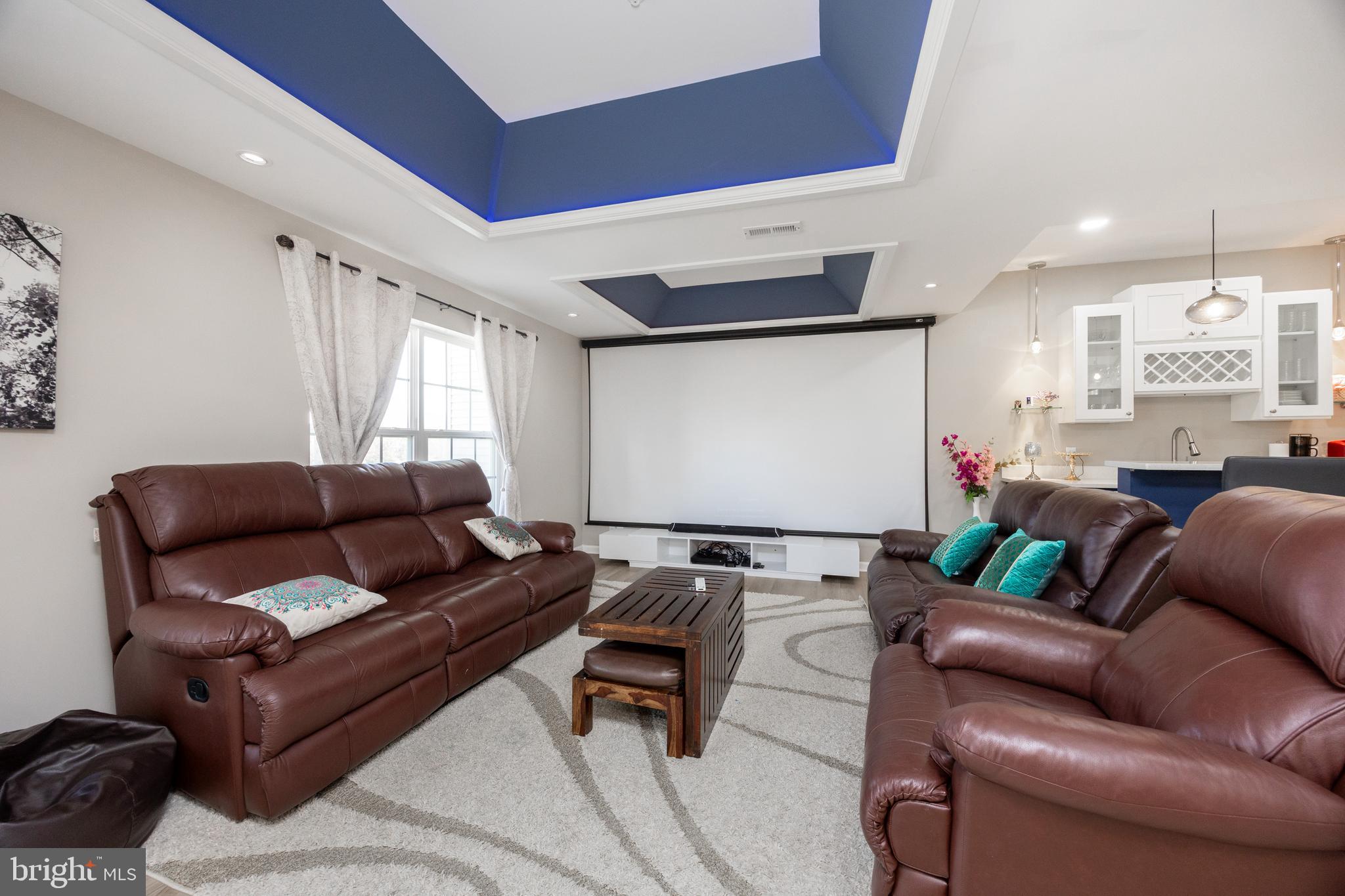 WATERLOO RESERVE - Residential