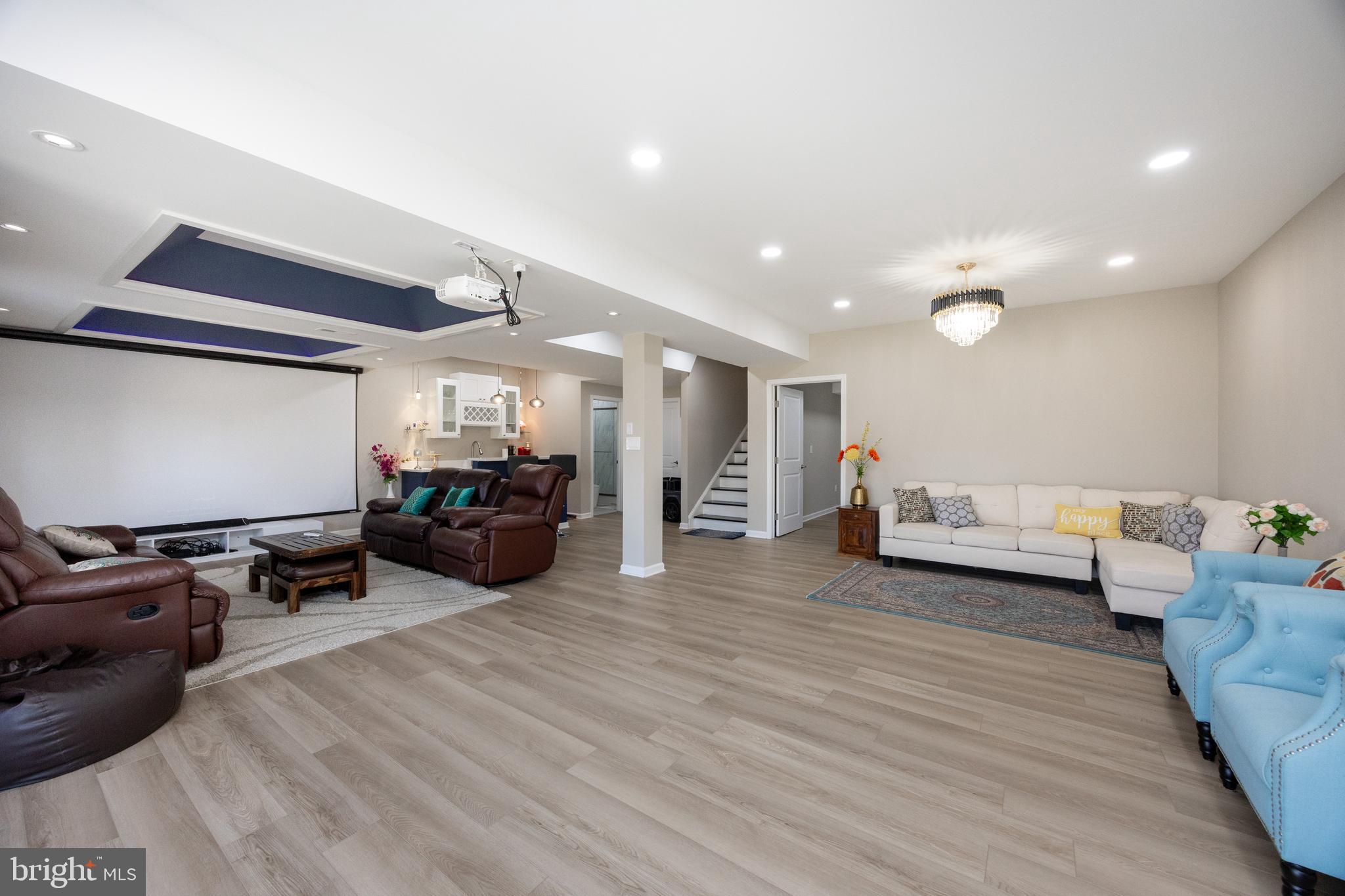 WATERLOO RESERVE - Residential