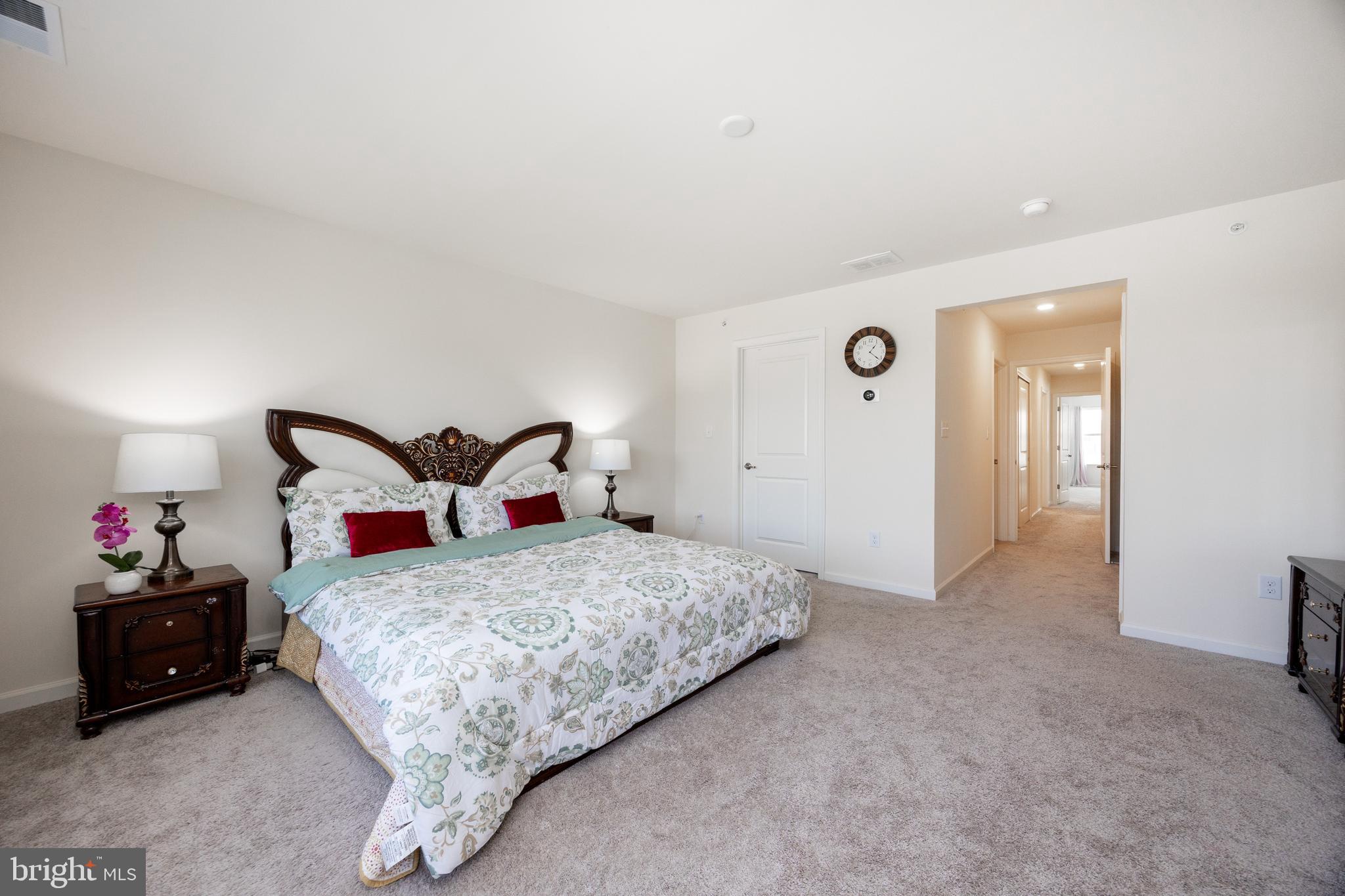 WATERLOO RESERVE - Residential