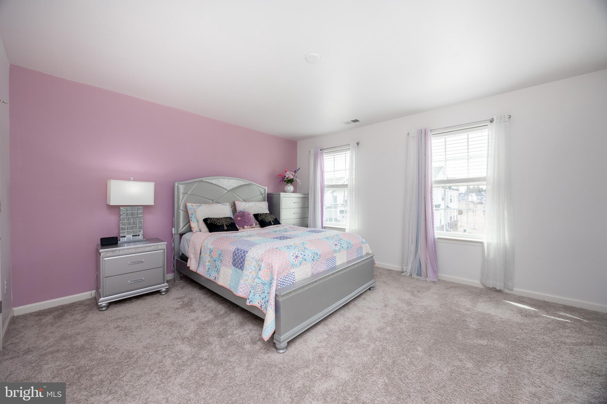 WATERLOO RESERVE - Residential