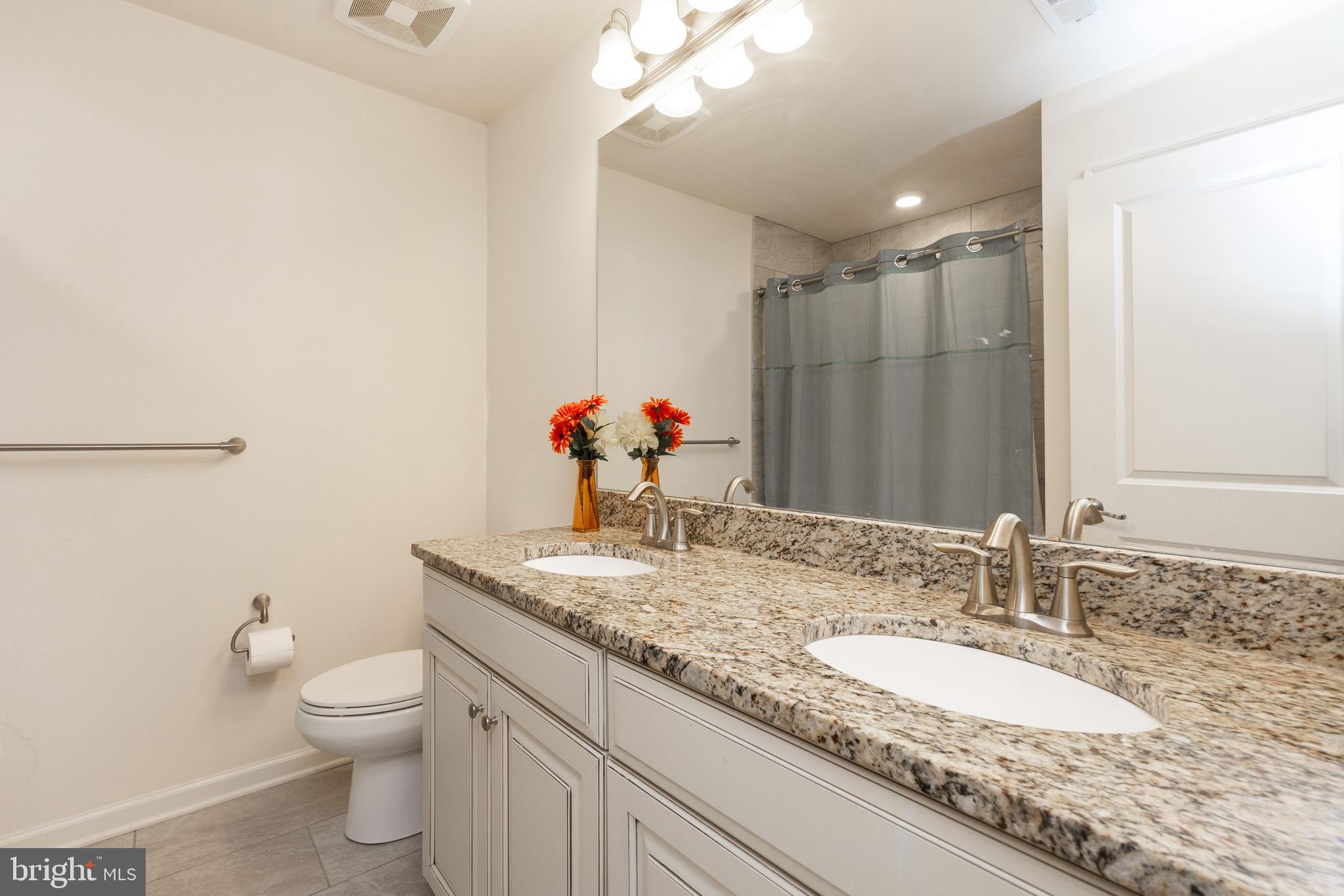 WATERLOO RESERVE - Residential