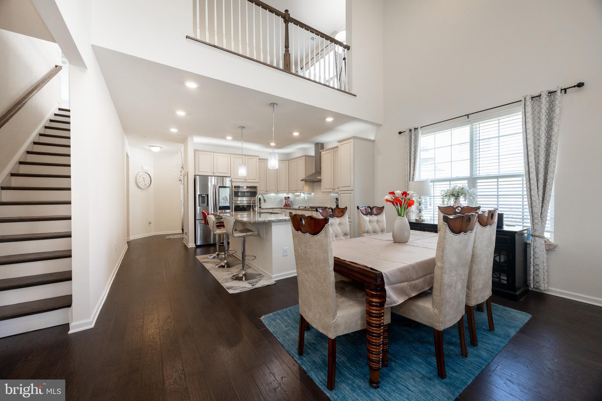 WATERLOO RESERVE - Residential