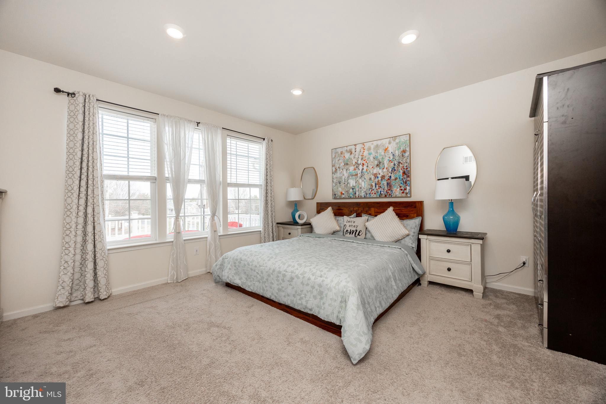 WATERLOO RESERVE - Residential