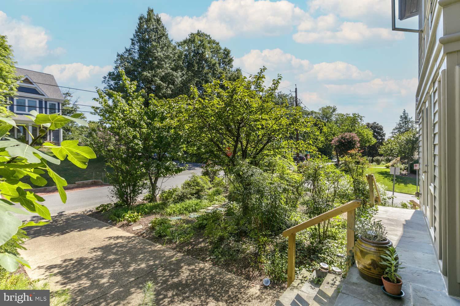 BRADLEY VILLAGE - Residential