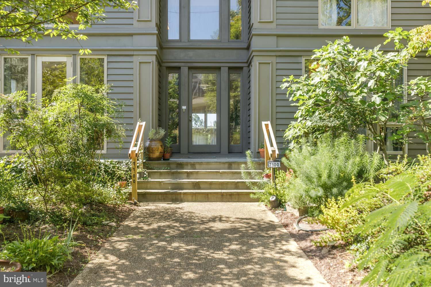 BRADLEY VILLAGE - Residential