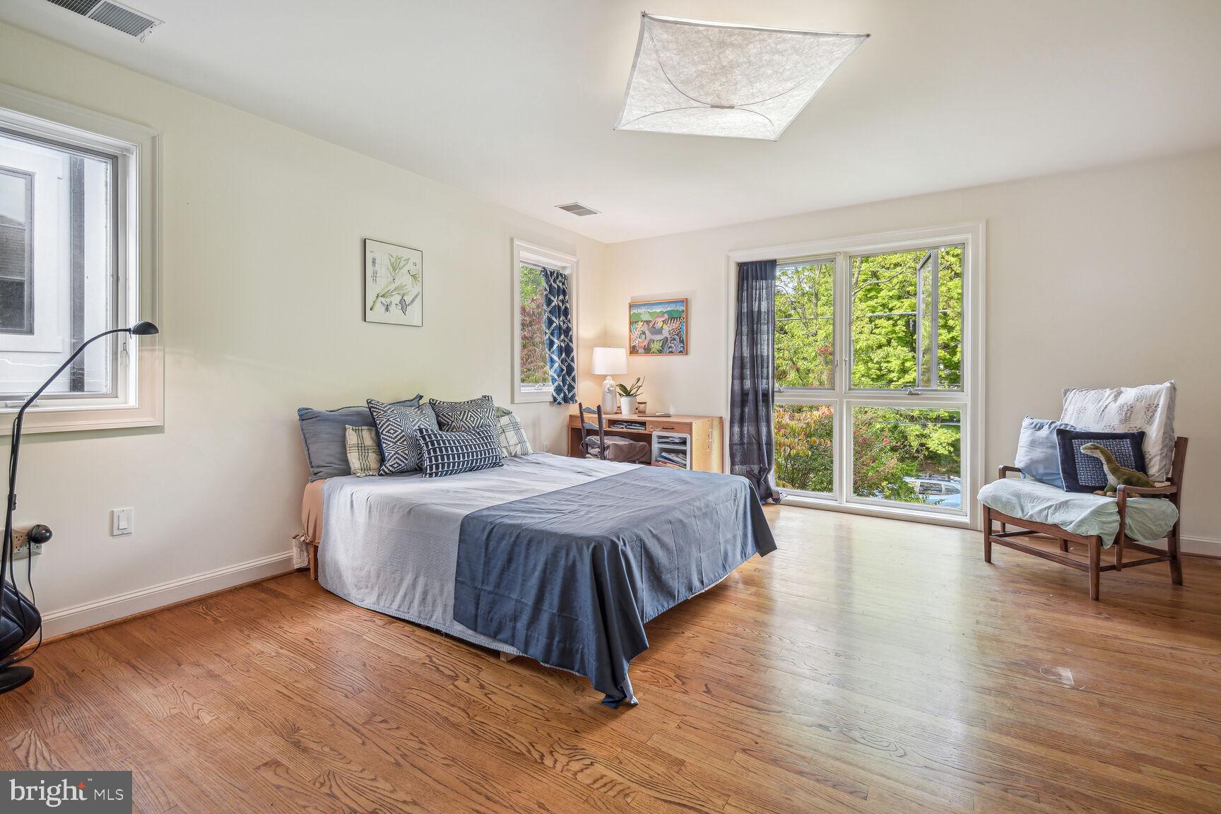 BRADLEY VILLAGE - Residential