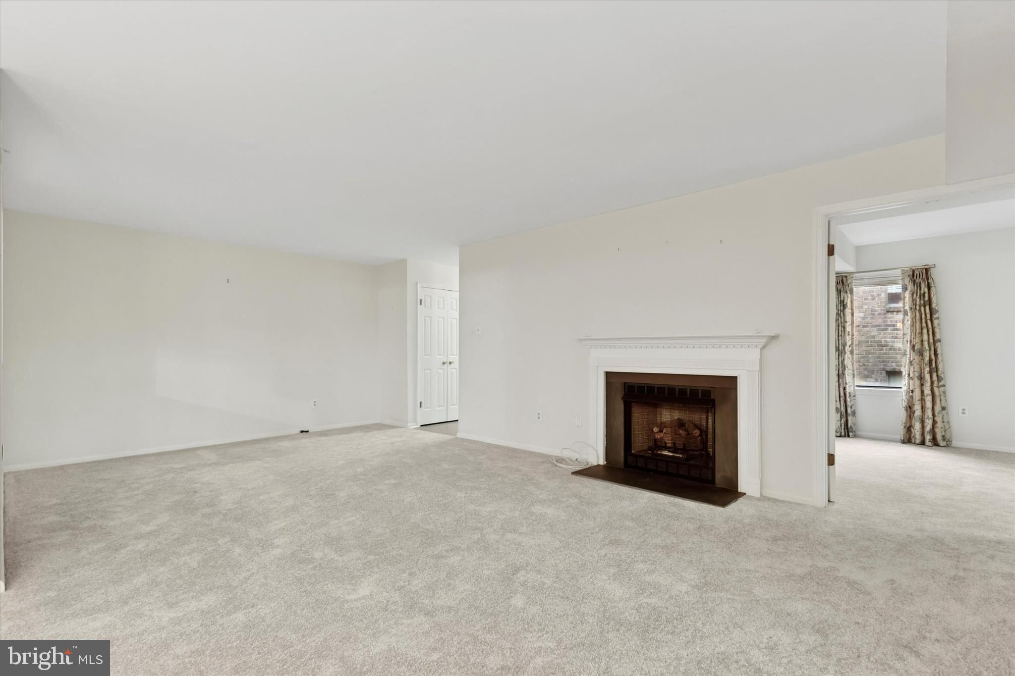 204 MOUNTAINVIEW DRIVE 204