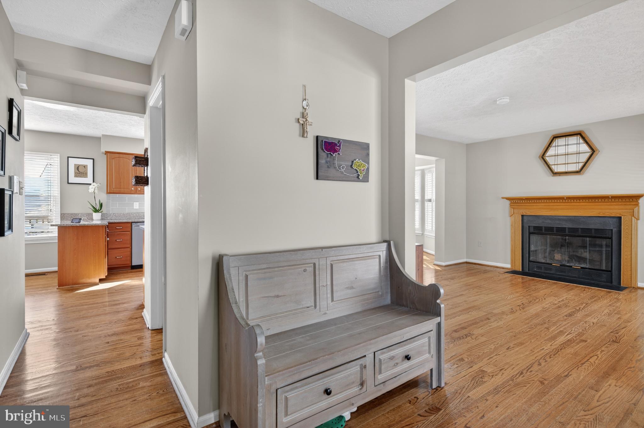 THE PROVINCES - Residential