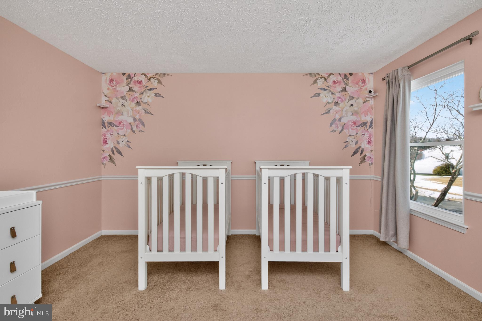 THE PROVINCES - Residential