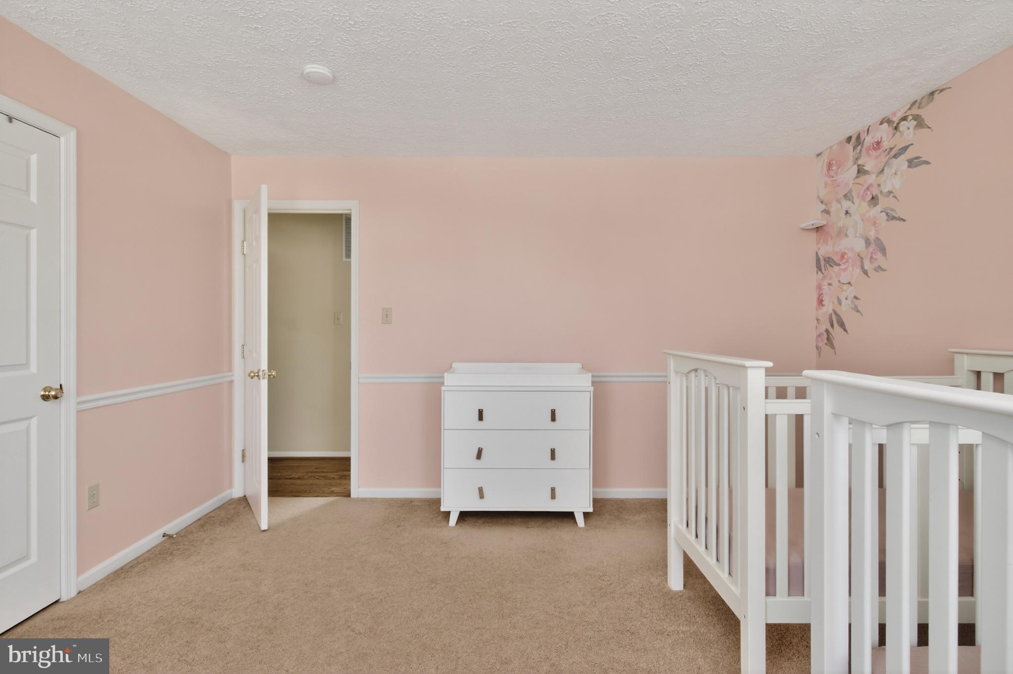 THE PROVINCES - Residential