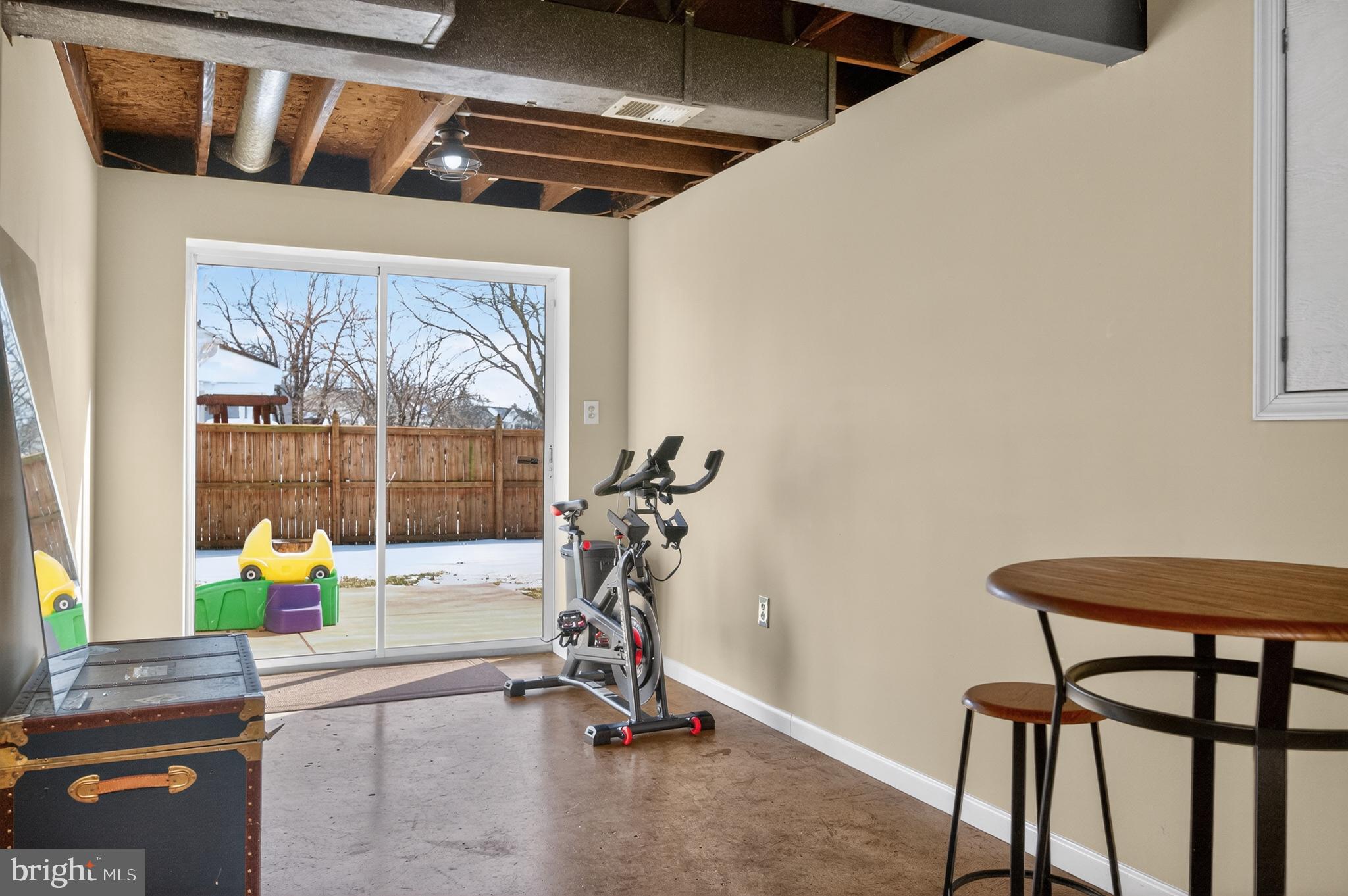 THE PROVINCES - Residential