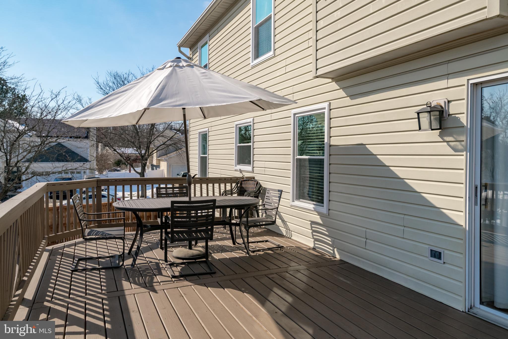 THE PROVINCES - Residential