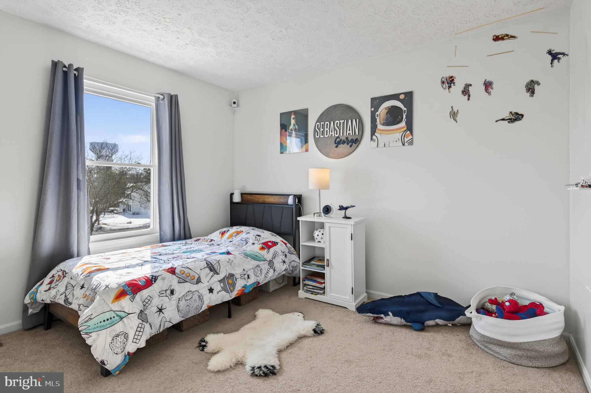 THE PROVINCES - Residential