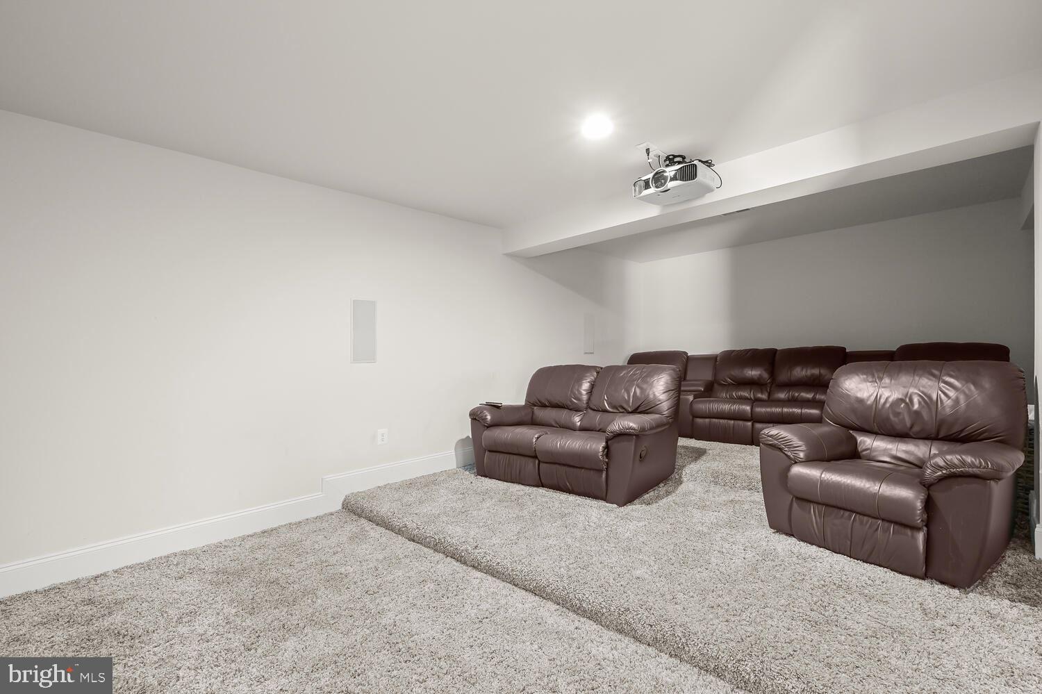 PATUXENT CHASE - Residential