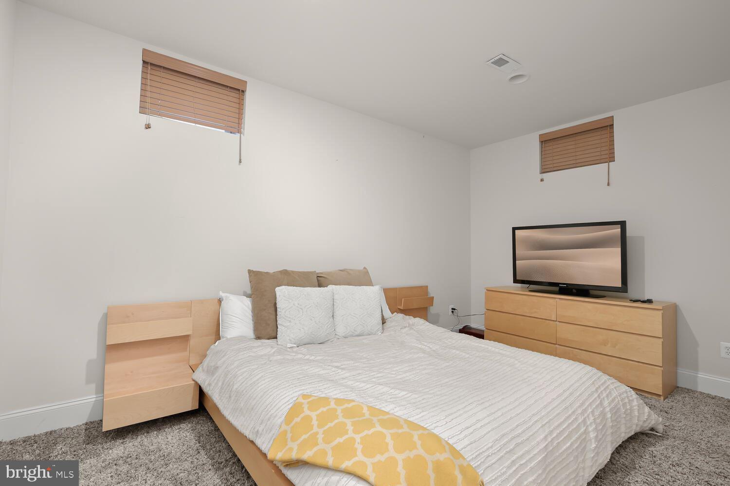 PATUXENT CHASE - Residential