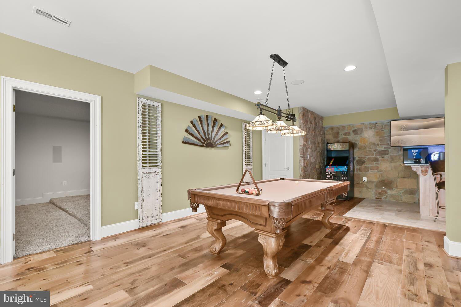 PATUXENT CHASE - Residential