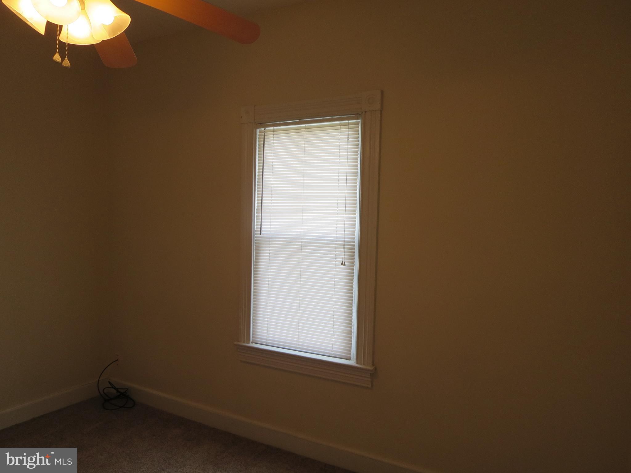 COLONIAL BEACH - Residential Lease