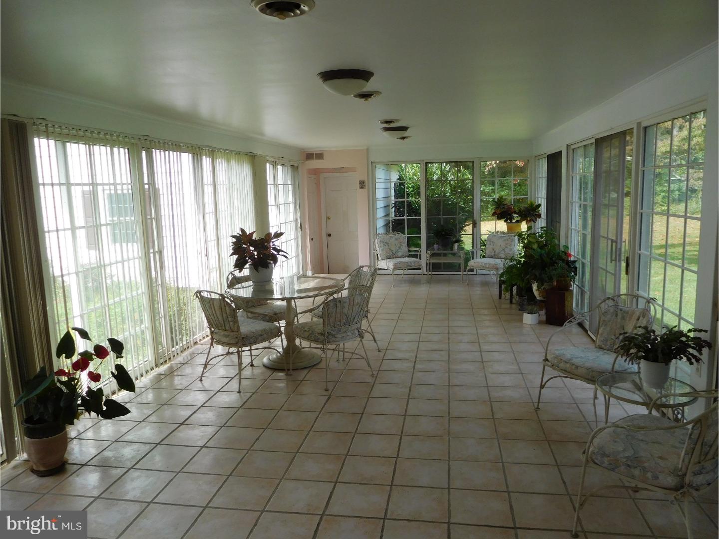 RADNOR HUNT - Residential