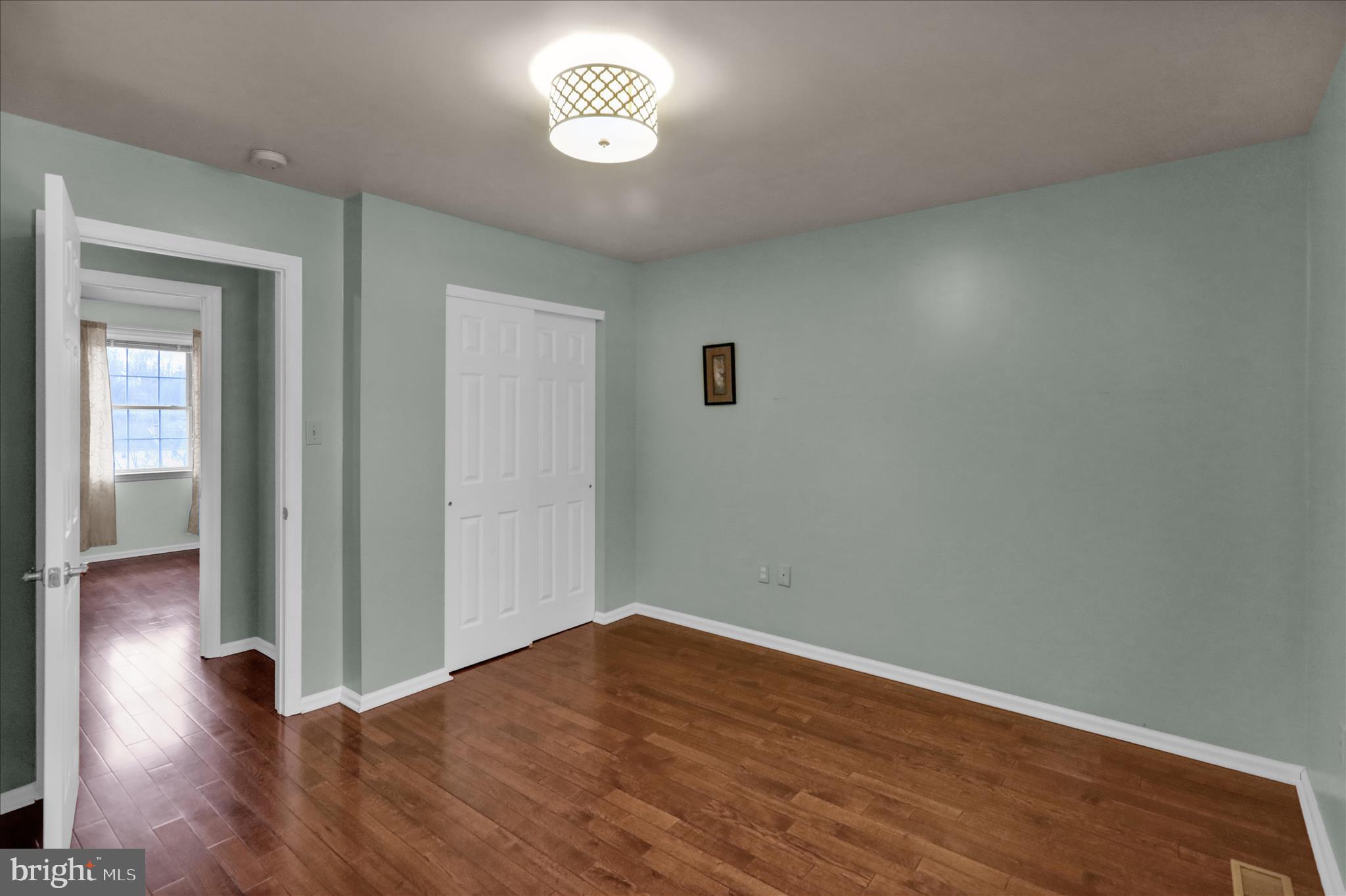 COLONY HILL - Residential