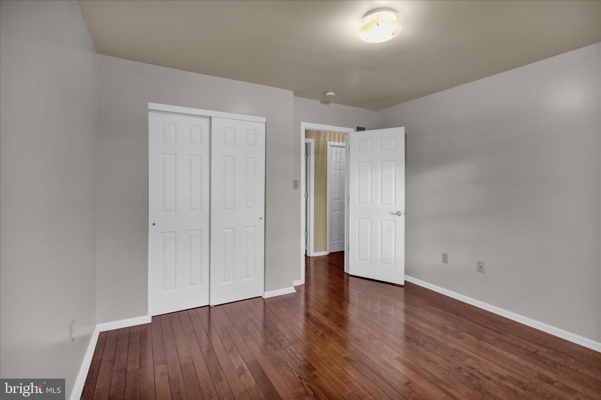 COLONY HILL - Residential