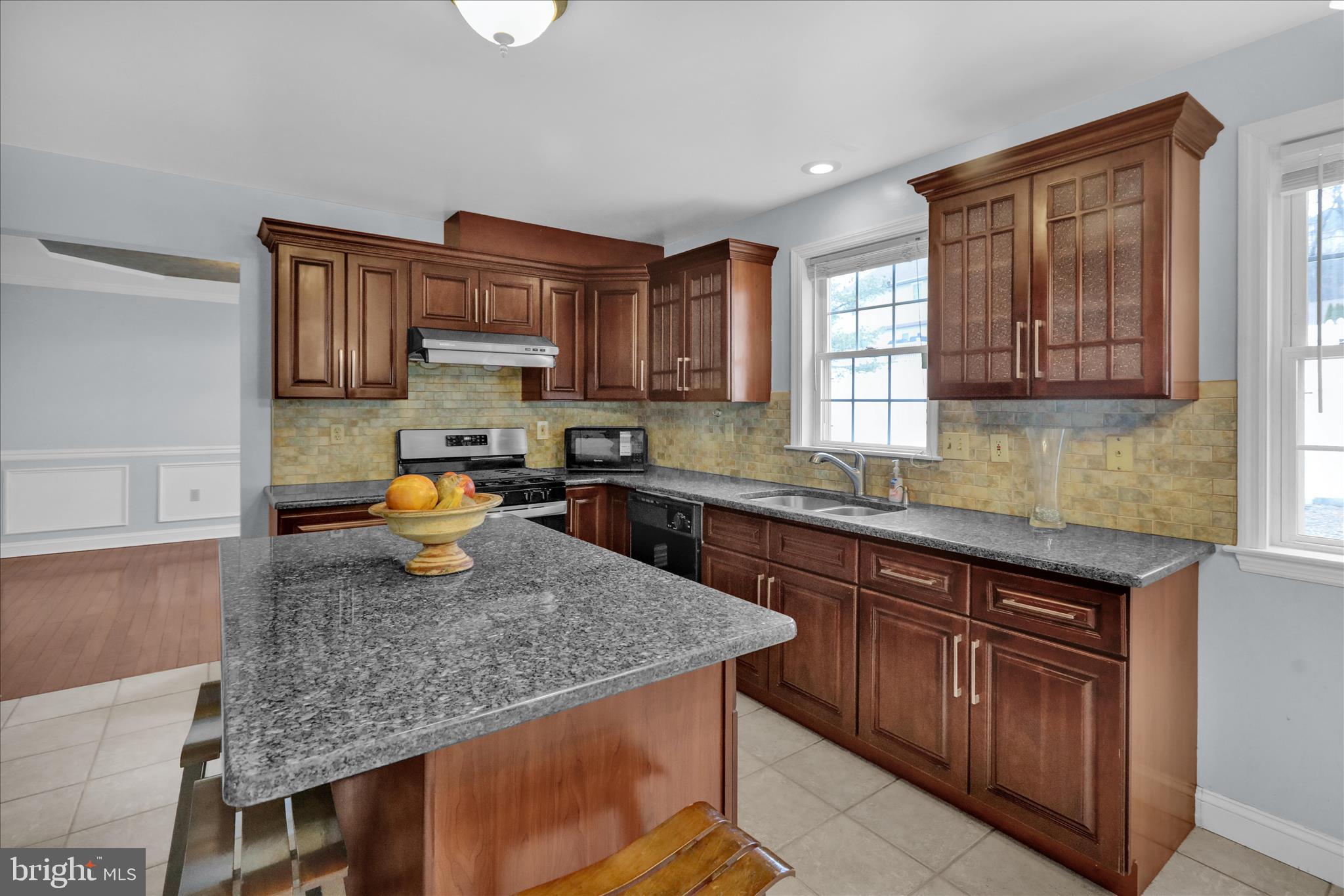 COLONY HILL - Residential