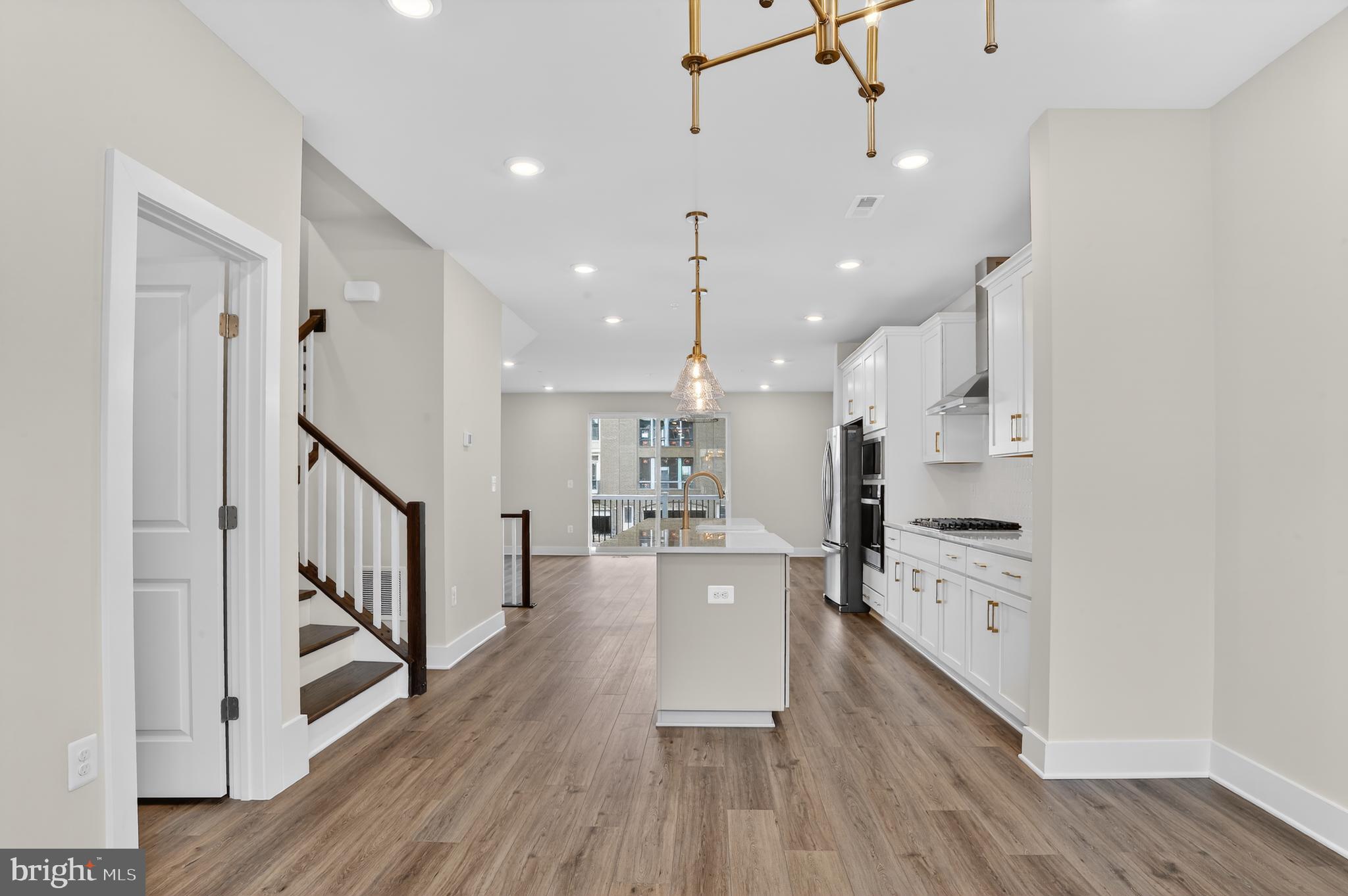 LOCKE LANDING - Residential