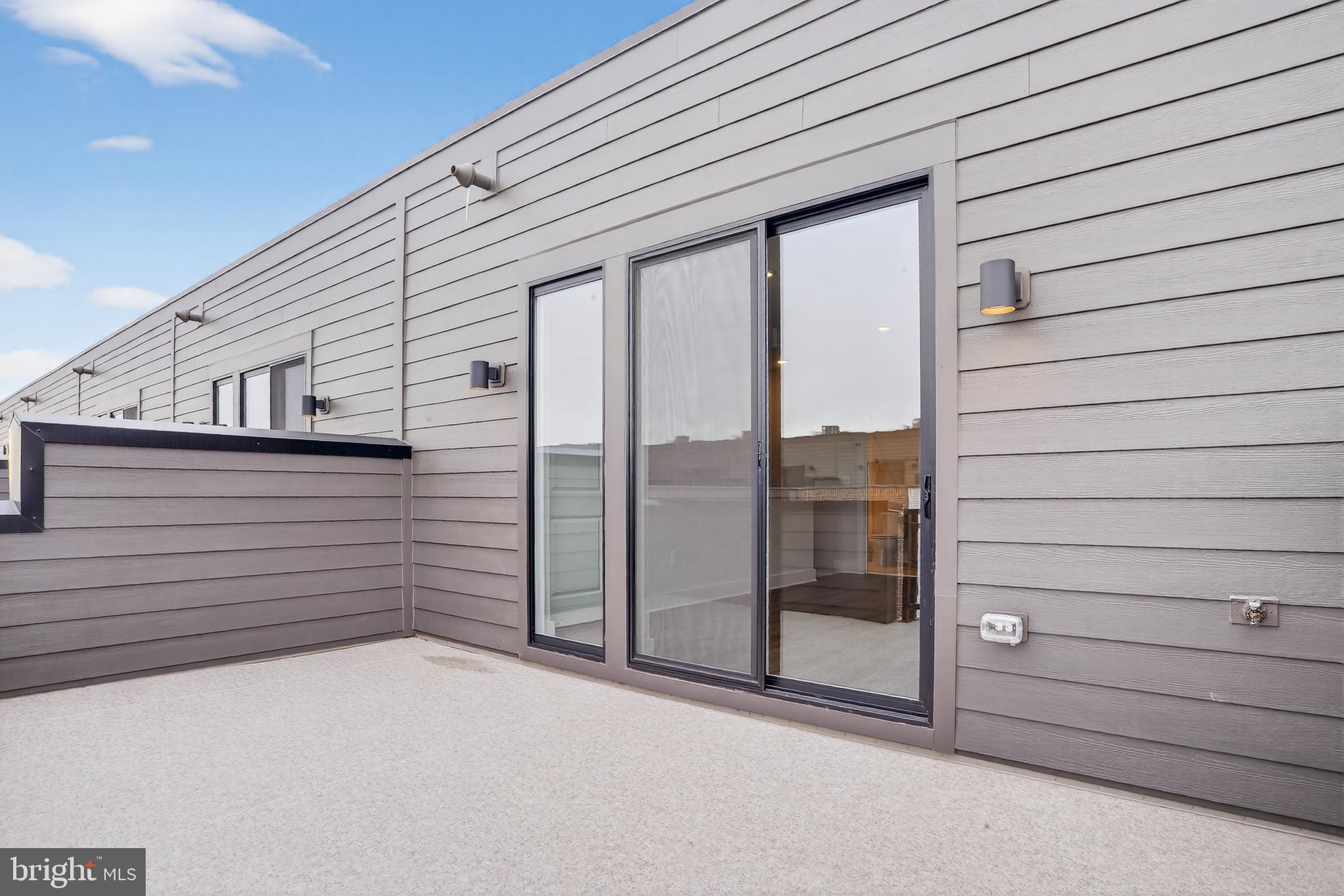 LOCKE LANDING - Residential