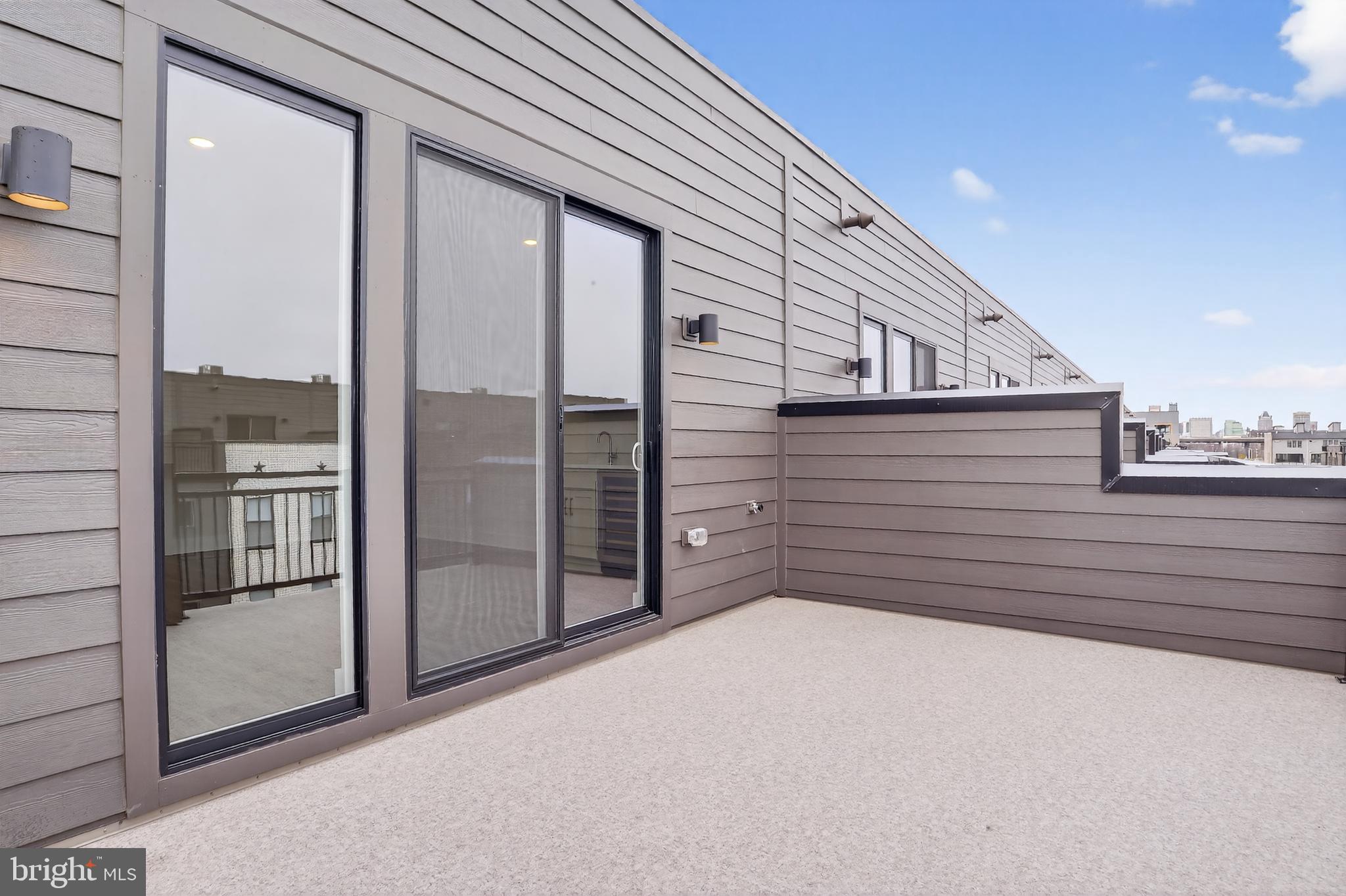 LOCKE LANDING - Residential