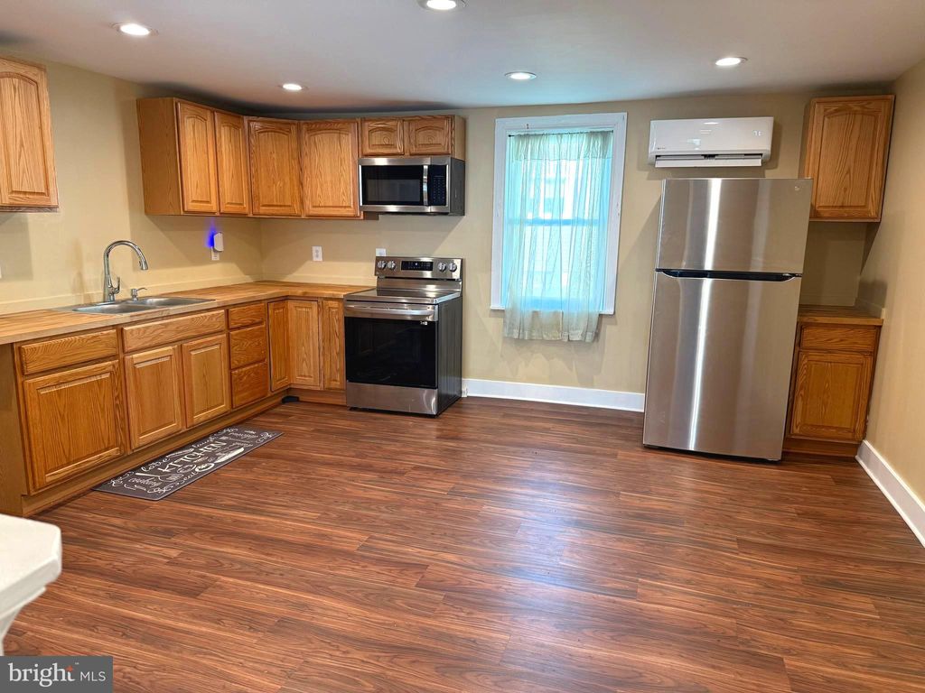 Photo of 3437 Littlestown Pike, WESTMINSTER, MD 21158 (MLS # MDCR2030160)