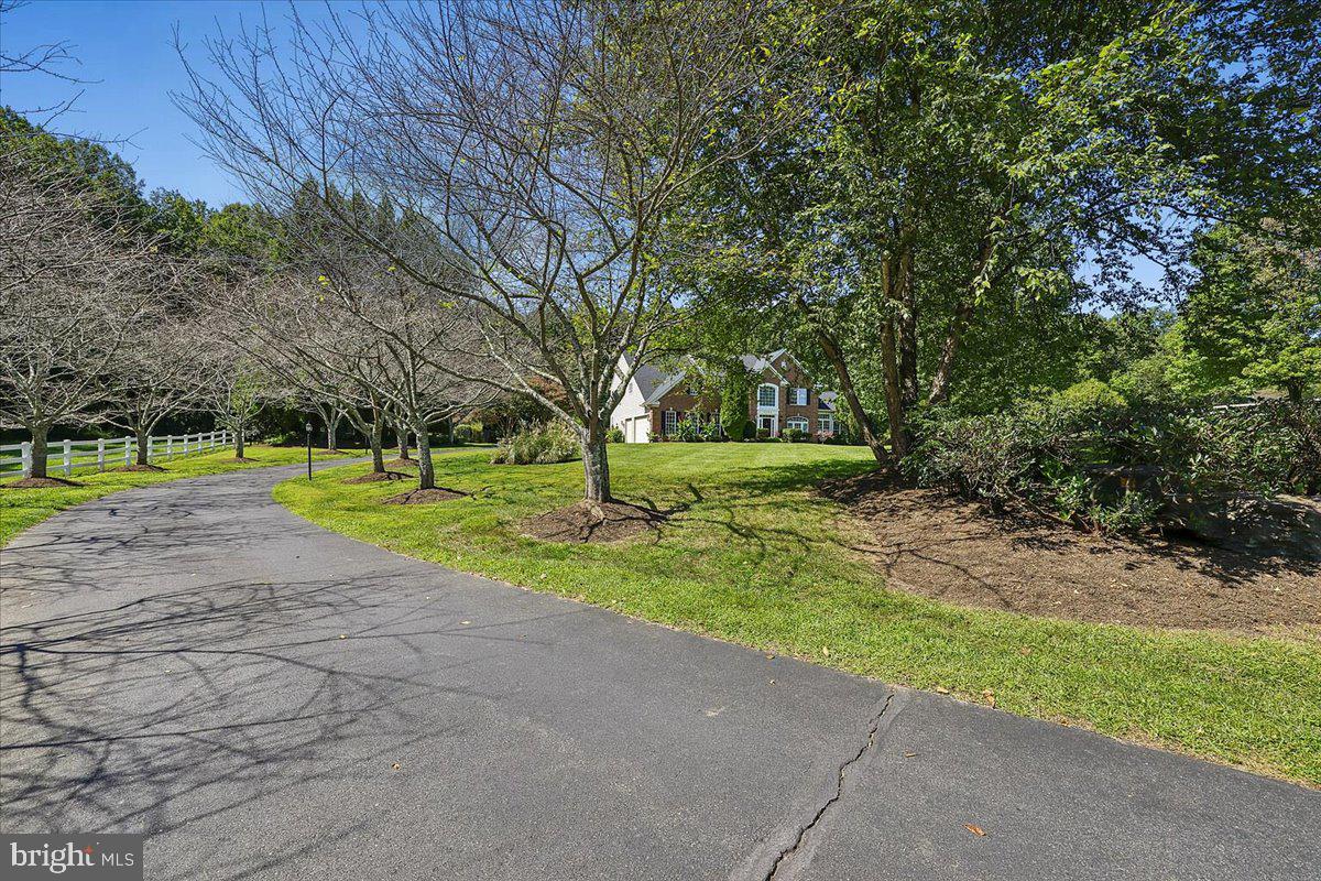 3733 FLINTRIDGE COURT