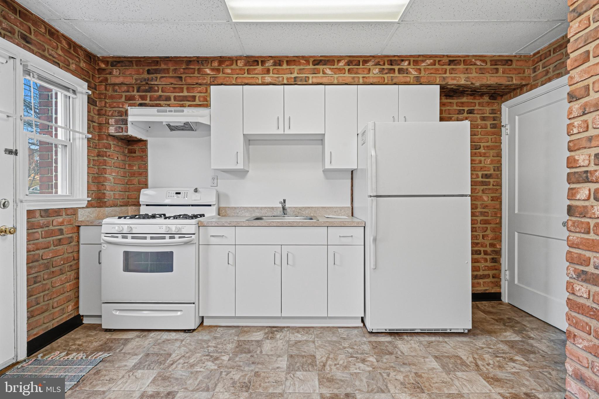 EASTWOOD - Residential