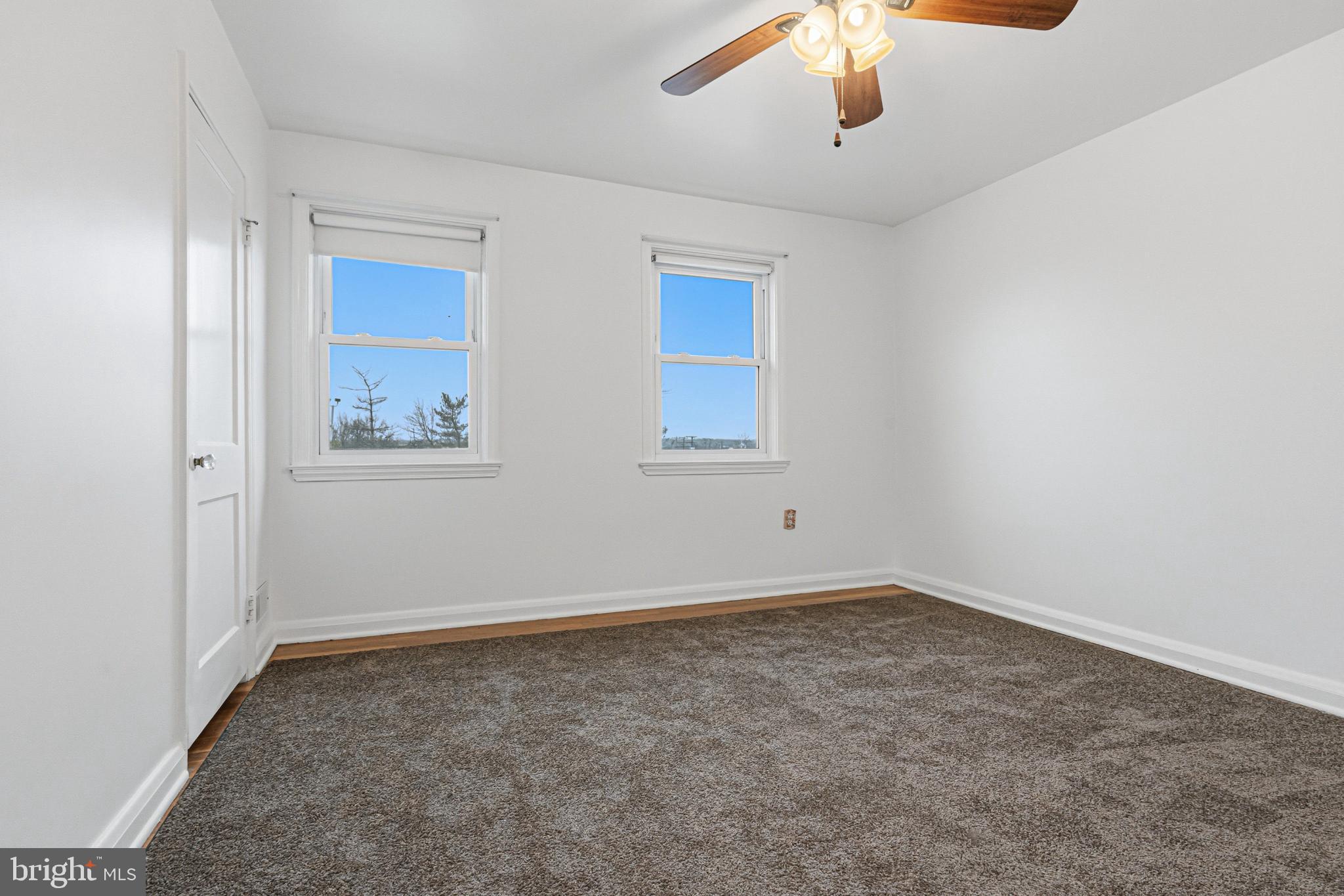 EASTWOOD - Residential