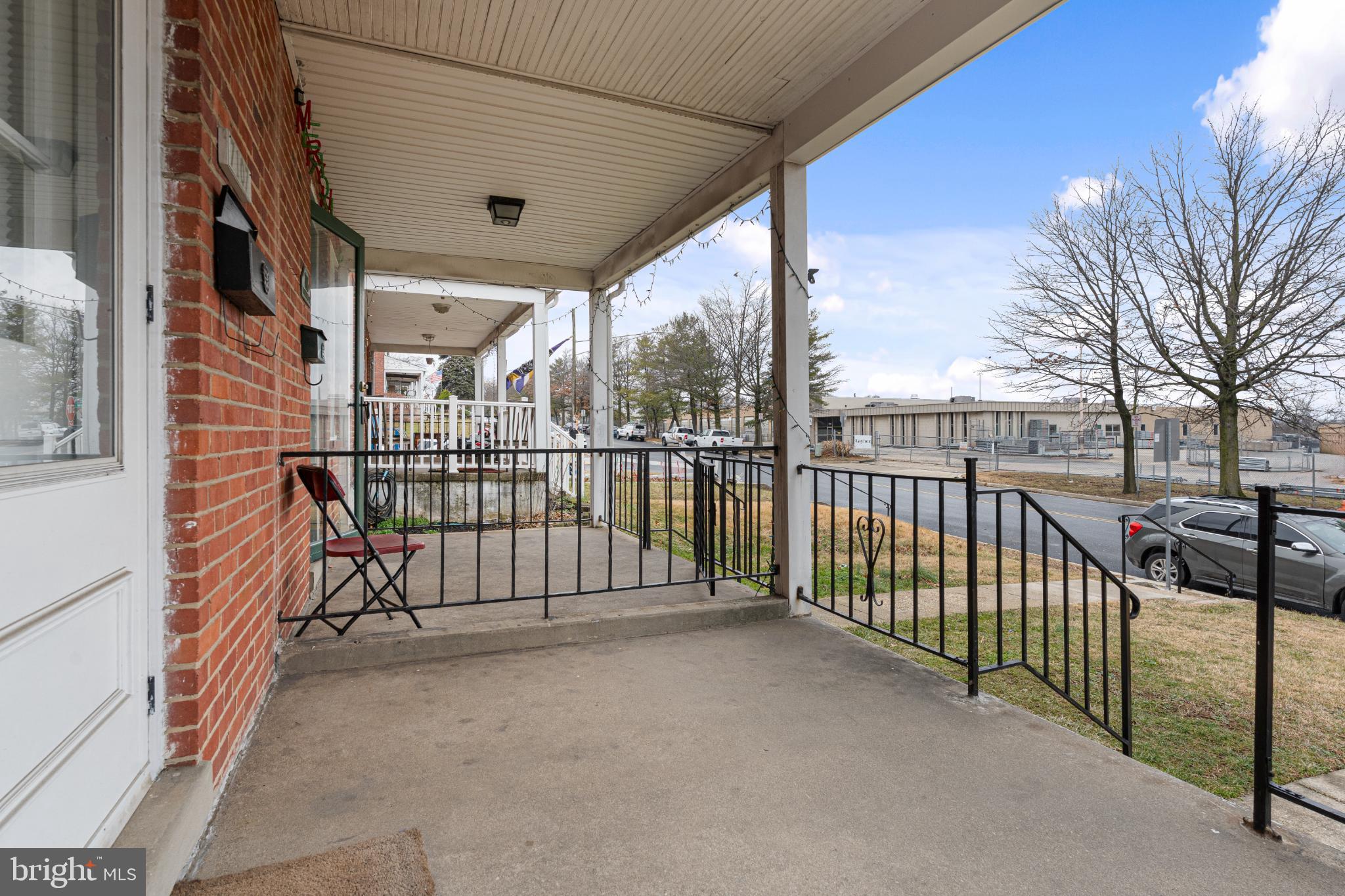 EASTWOOD - Residential