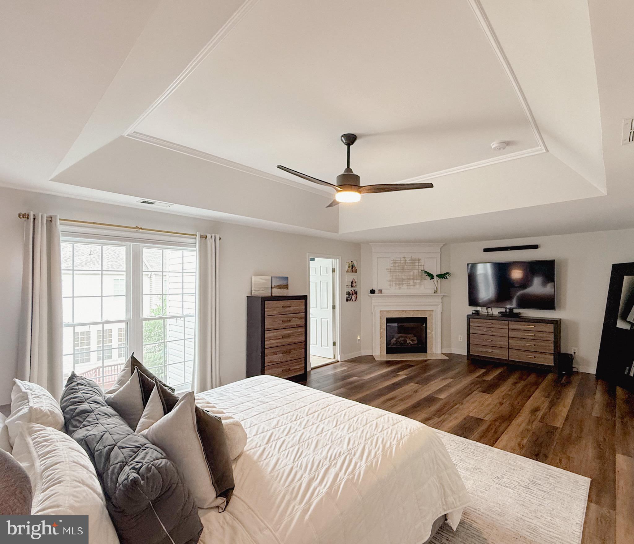 LAUREL HILL LANDBAY - Residential Lease